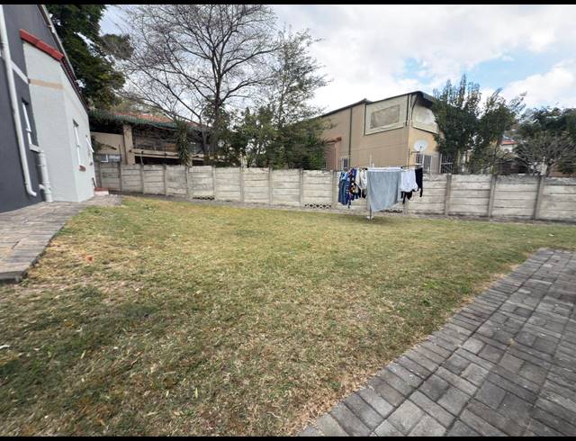 2 BEDROOM APARTMENT FOR SALE IN SAFARI GARDENS